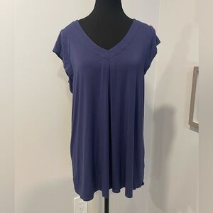 LNBF Bamboo Top With Cut-Outs EUC